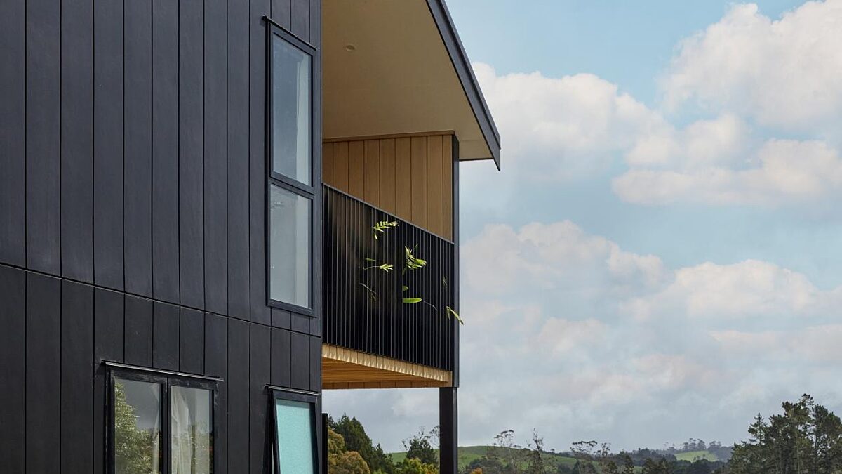 Stria™ Cladding