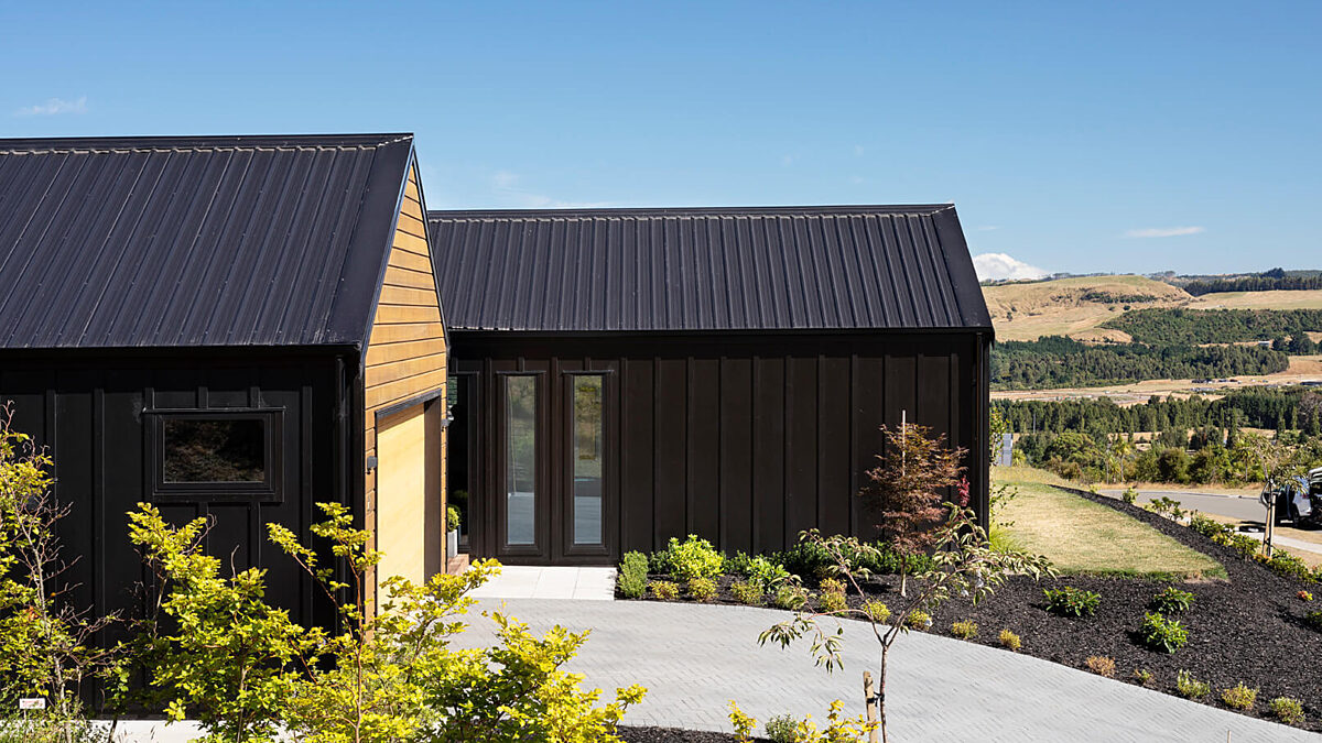 Hardie™ Flex Sheet and Hardie™ Axent™ Trim