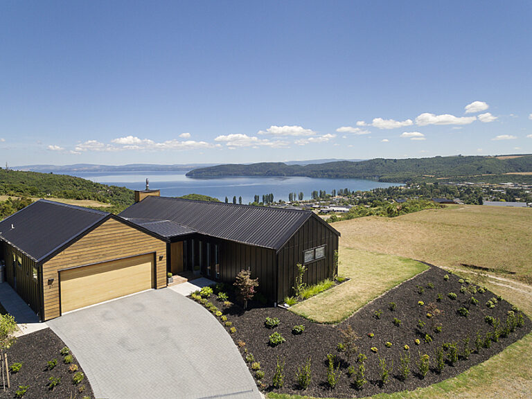 Hardie™ Flex Sheet and Hardie™ Axent™ Trim
