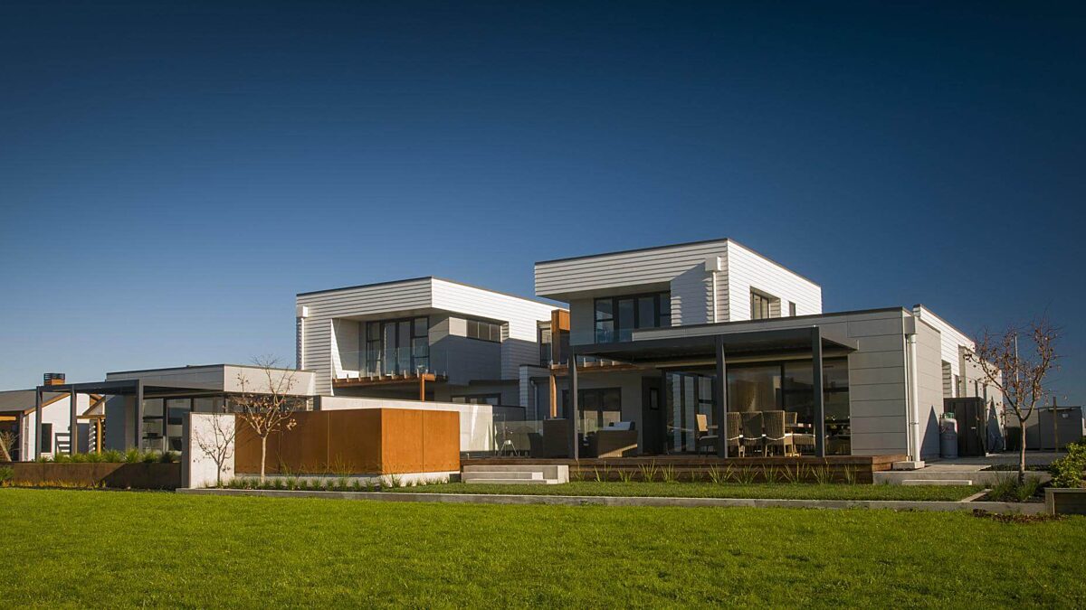 Linea™ Weatherboard & Stria™ Cladding