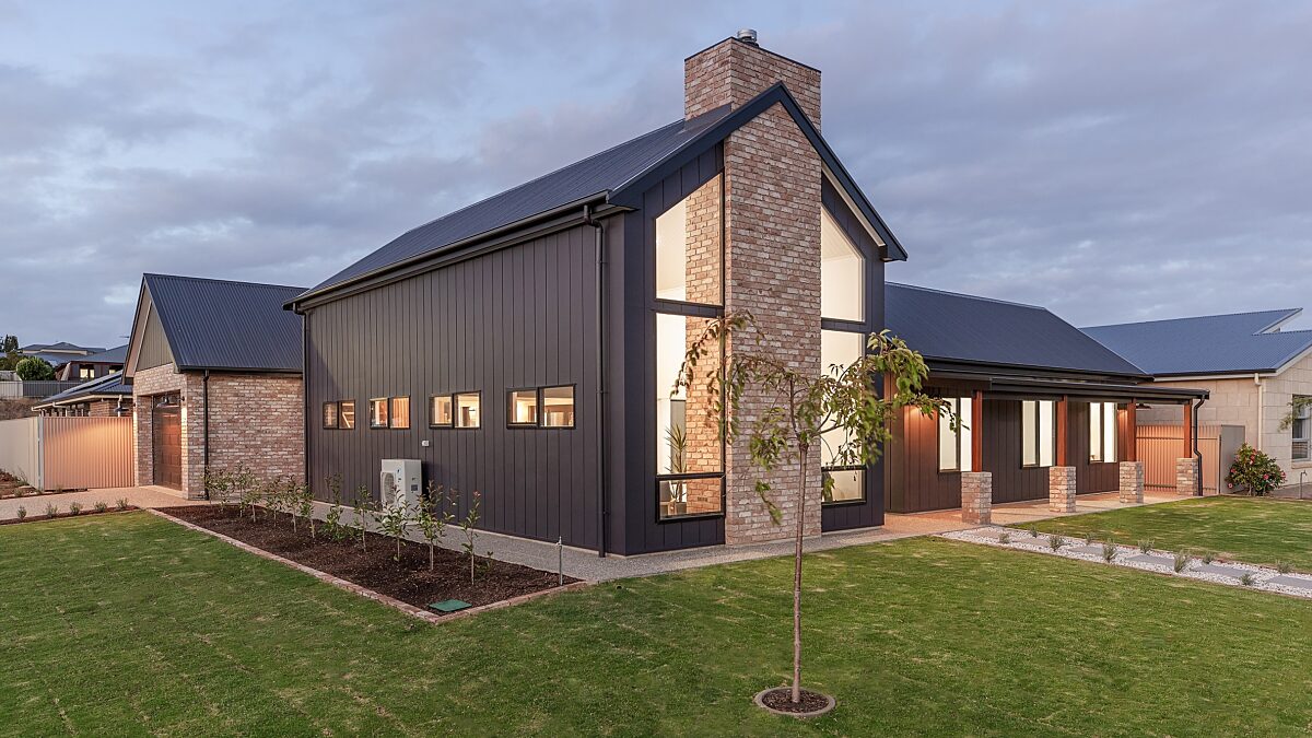 Stria Cladding 325mm