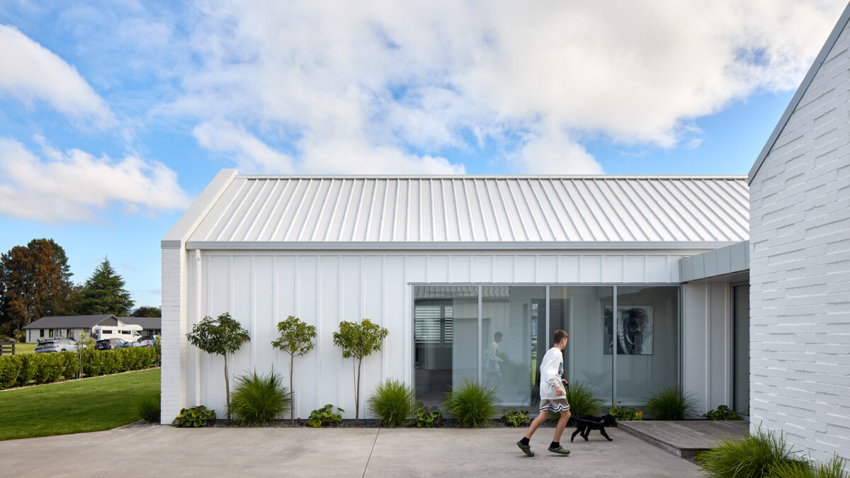 Axon™ Panel Smooth with Hardie™ Axent™ Trim