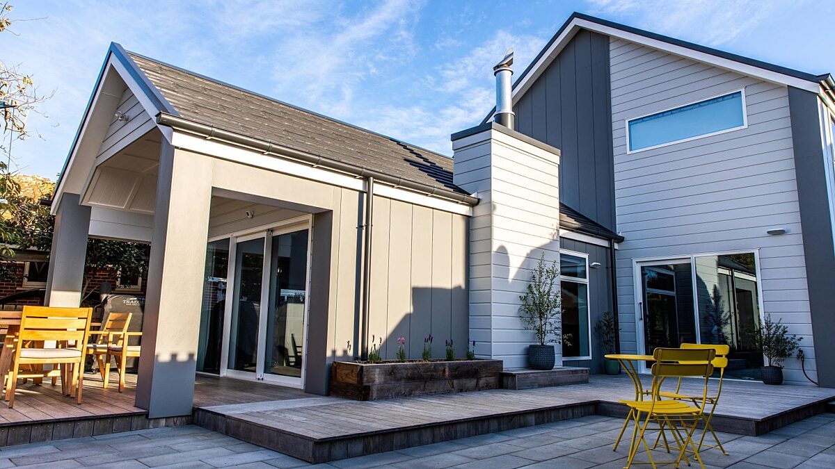 Oblique™ Weatherboard and Stria™ Cladding