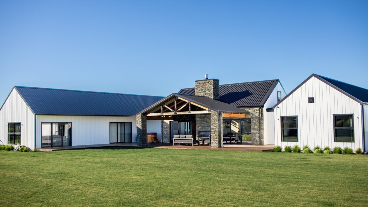 Stria™ Cladding Smooth, Oblique™ Weatherboard, Axon™ Panel Smooth, Linea™ Weatherboard