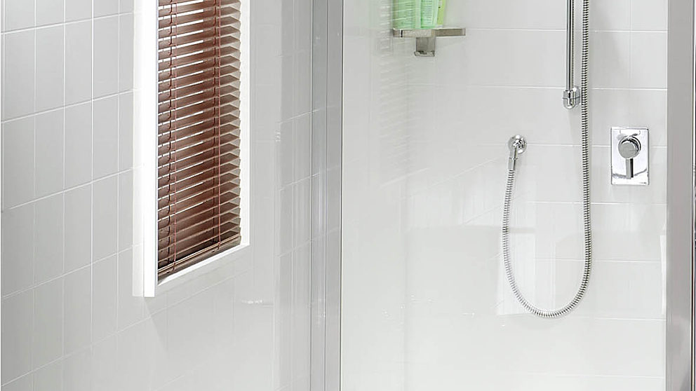 Hardie™ Glaze Lining Bathroom Wall Lining James Hardie